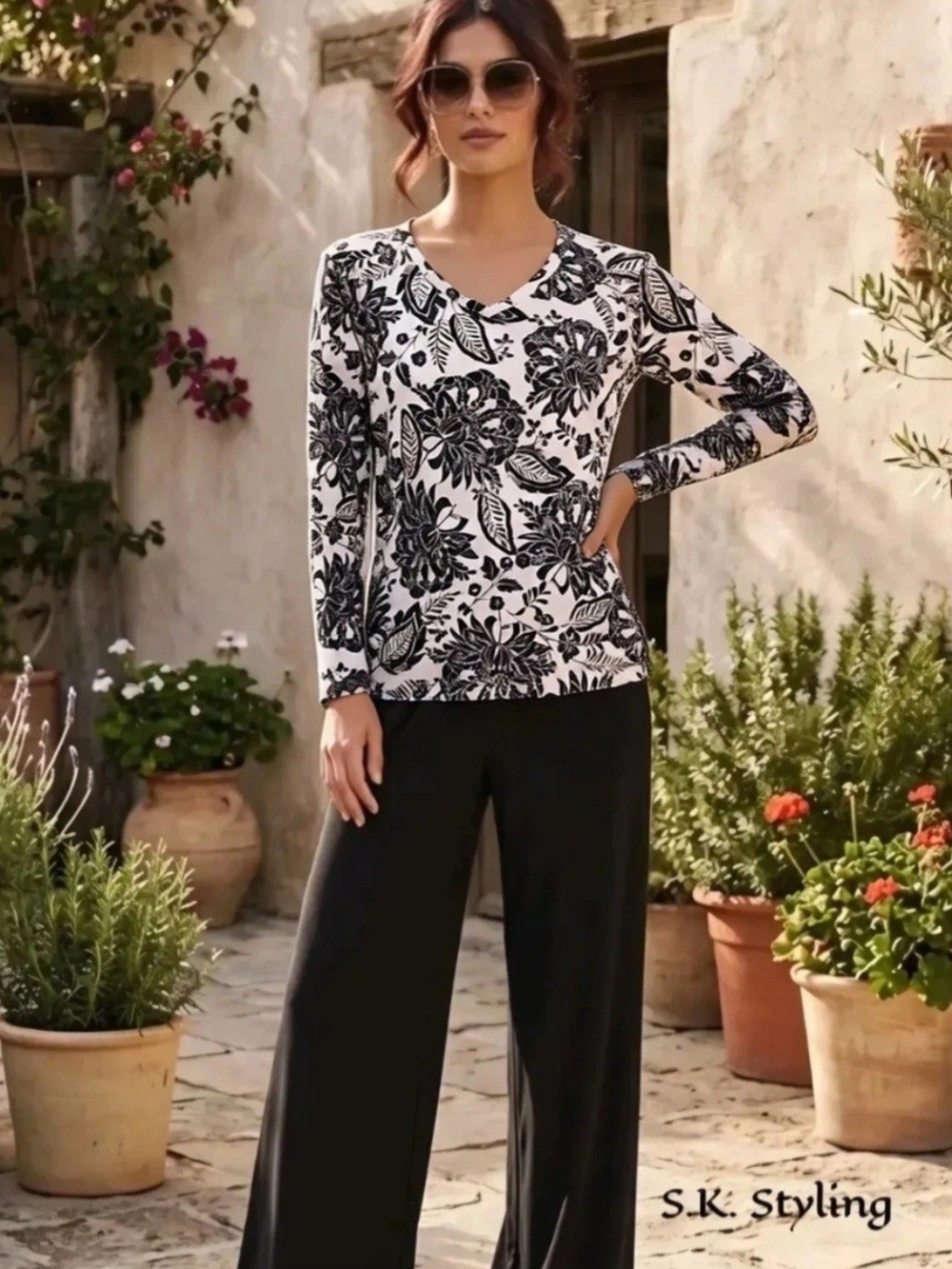 Croft & Barrow Classic Knit Top V-neck Long Sleeve Black Floral 100% Cotton XL